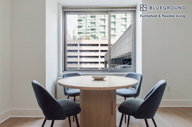 Photo - 4-75 48th Avenue-SI FL5-ID2233 Unit SI FL5-ID2233