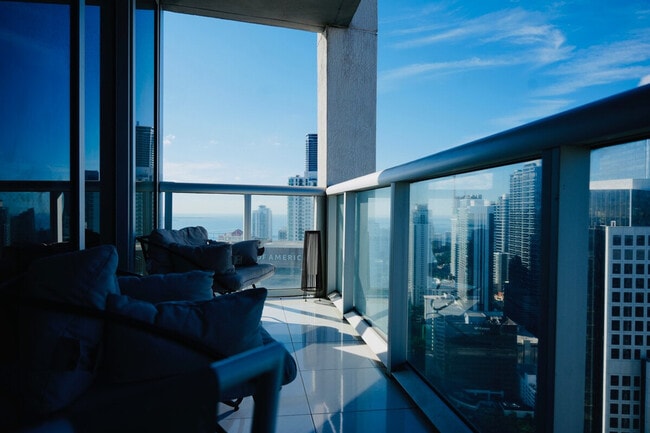 Photo - 631 Brickell Ave Unit ID1353248P