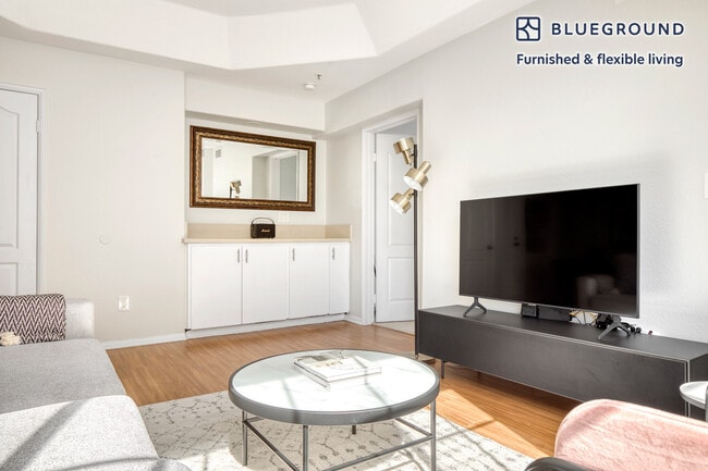 Photo - 114 N Doheny Dr Unit FL3-ID940