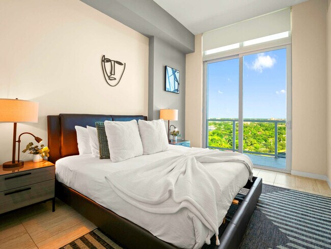 Photo - 3900 Biscayne Blvd Unit FL12-ID1032205P