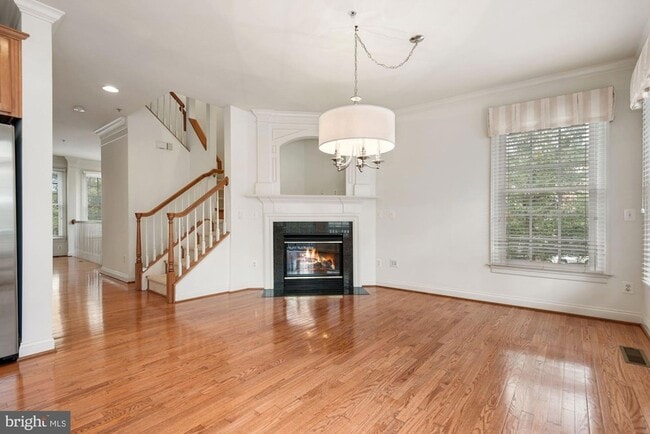 Photo - 172 Cameron Station Blvd