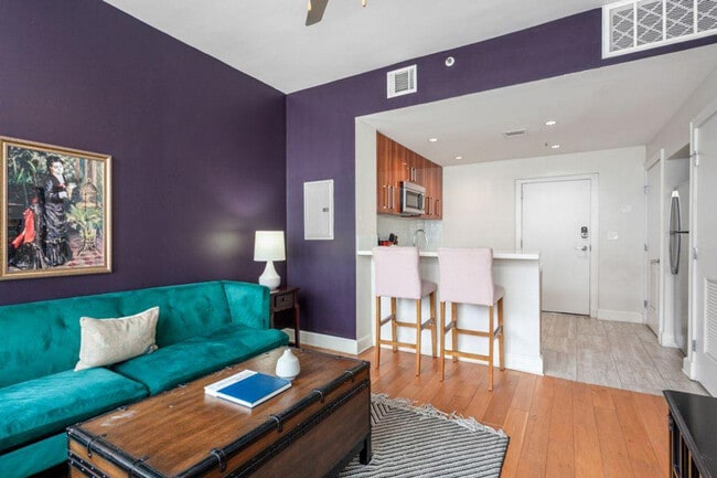 Photo - 925 Common St Unit SI ID1267817P