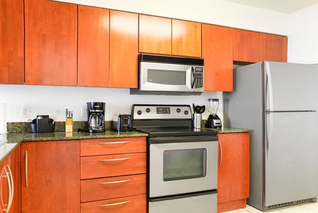 Photo - 1 SE 12th St Unit SI FL17-ID1022180P