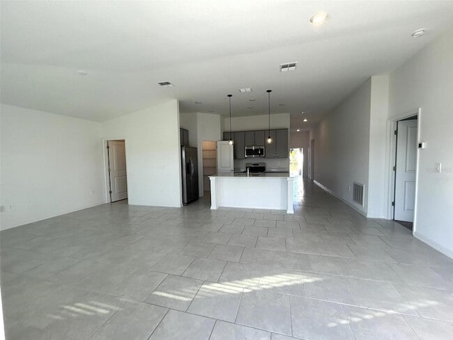 Photo - 4834 Edensbridge Ln