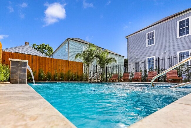 Photo - 1208 Carondelet St Unit SI ID1267151P