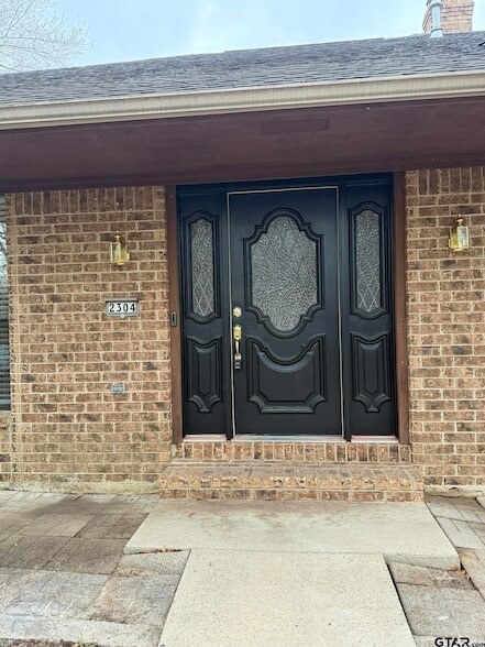 Photo - 2304 Deanna Ave