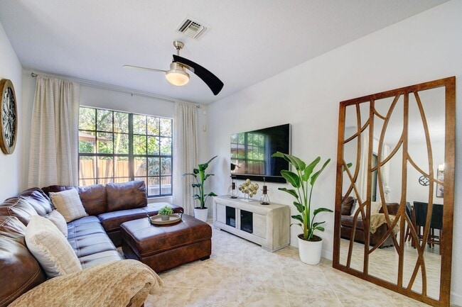 Photo - 10342 Wellington Parc Dr