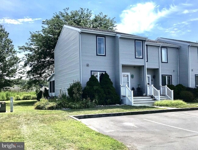 Building Photo - 38319 Thistle Ln