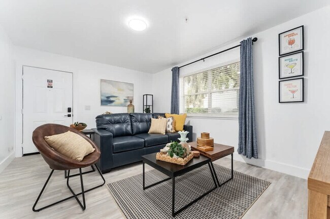 Photo - 2360 SW Archer Rd Unit ID1355835P