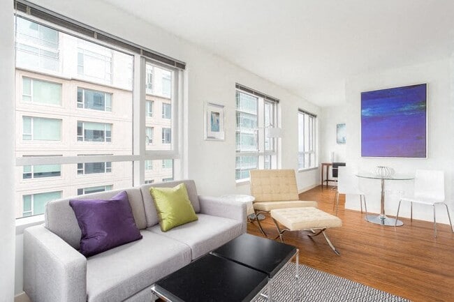 Photo - 1188 Mission at Trinity Place