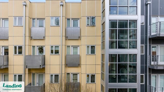 Photo - 1430 NW Pettygrove St Unit E202