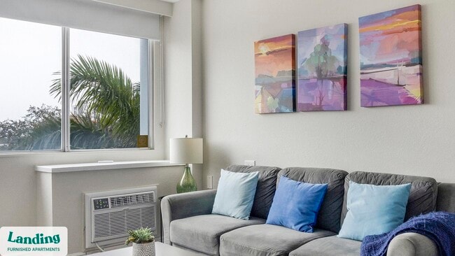 Photo - 305 Dr. M.L.K. Jr St S Unit 410.1403632