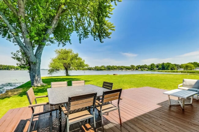 Photo - 36856 N Hickory Ct Unit SI ID1374780P