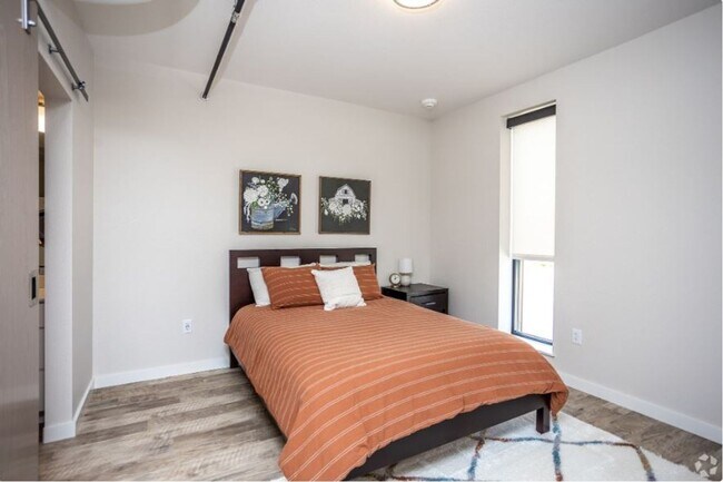 Photo - Briar Grove Apartments (Building D)