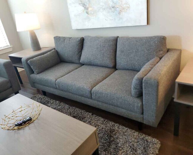 Photo - 2017 Al Lipscomb Way Unit SI FL3-ID396655P