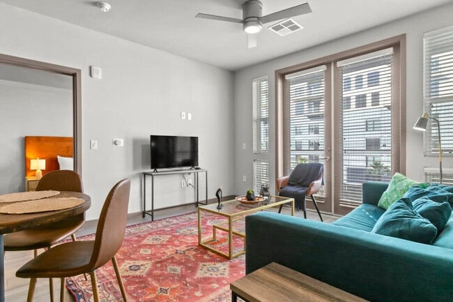 Photo - 390 N 2nd Ave Unit ID1343748P