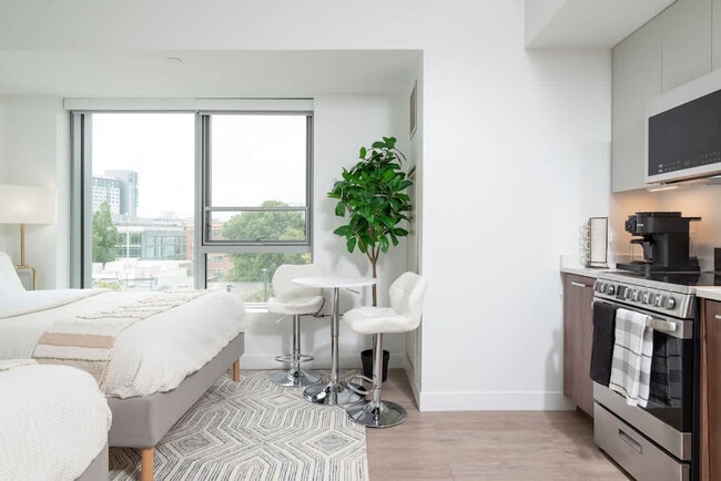 Building Photo - 425 Massachusetts Ave Unit SI ID1252094P