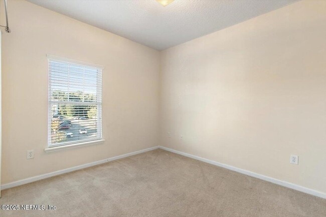 Photo - 8201 Green Parrot Rd Unit 307