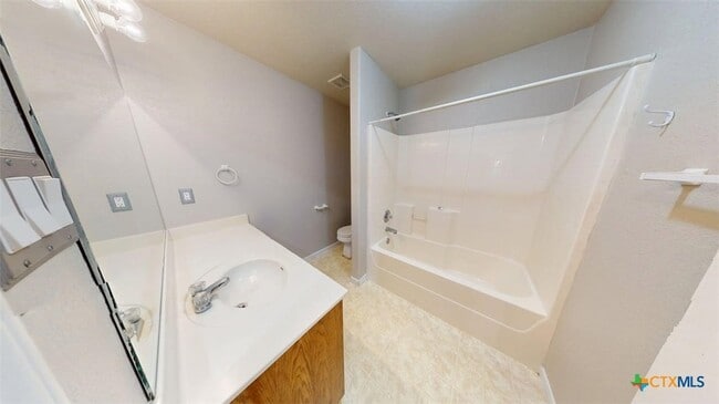 Photo - 106 Cedar Ridge Dr