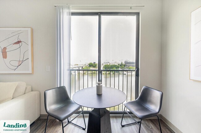 Photo - 151 E Blount Ave Unit 433.1409554