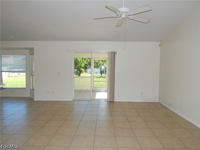 Photo - 135 SE 29th St