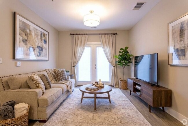 Photo - Heritage Square