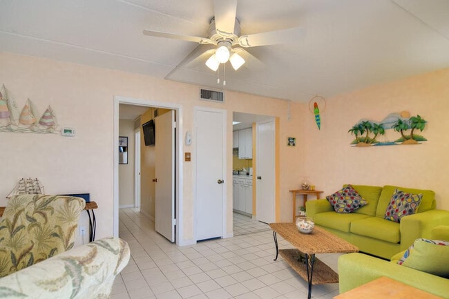 Building Photo - 8921 Blind Pass Rd Unit SI ID1385703P