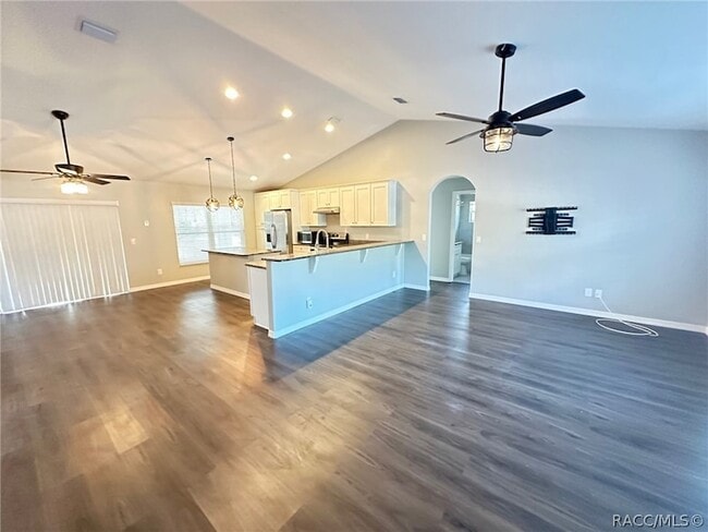 Photo - 5825 N Larkspur Way
