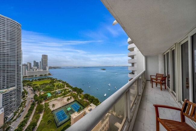 Photo - 1717 N Bayshore Dr Unit SI ID1054084P
