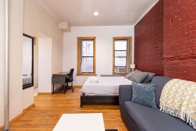 Building Photo - 329 E 94th St Unit SI ID1032023P