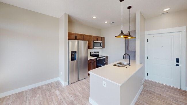 Edison Kitchen - Legacy 34