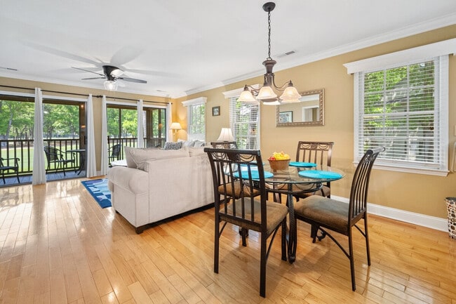 Building Photo - 1681 Weehaw Plantation Dr Unit ID1253392P