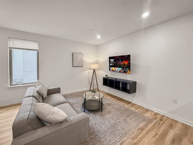 Building Photo - 1427 Germantown Ave Unit ID1093519P