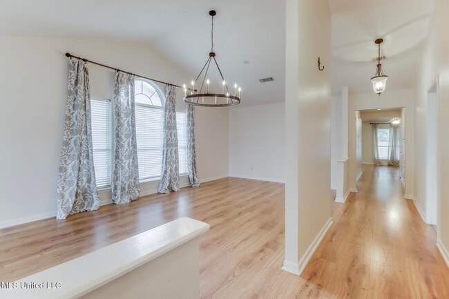 Photo - 3612 Miles Ln