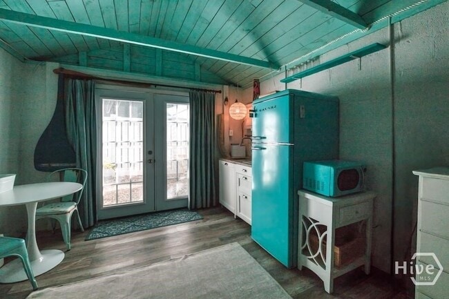 Photo - 1509 Miller Ave