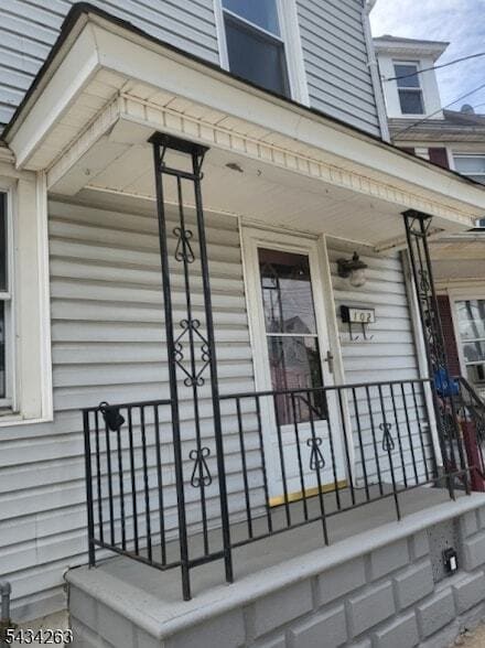 Photo - 102 Mercer St
