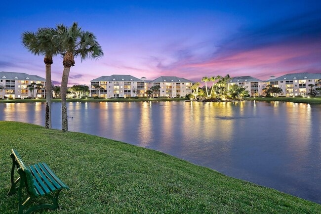 Photo - 353 S US Hwy 1