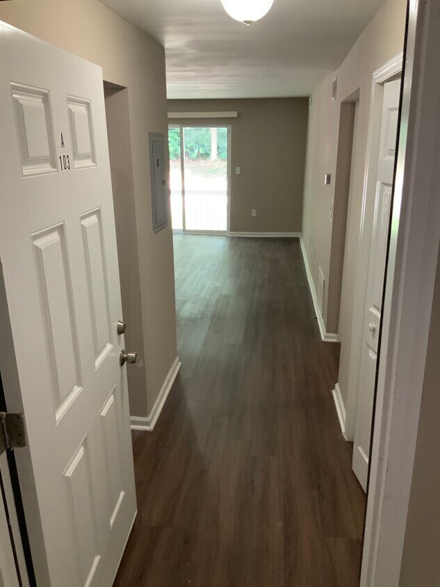 Floor Plan - 1 bedroom, 1 bathroom