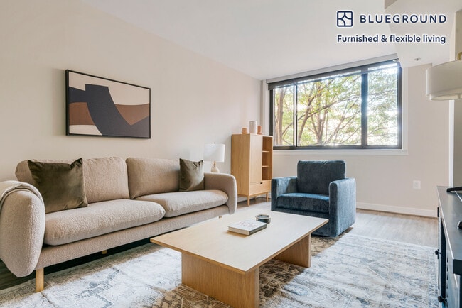 Building Photo - 1200 N Veitch St Unit GO FL4-ID1183