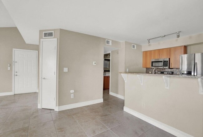 Photo - 1215 Crystal Way Unit N