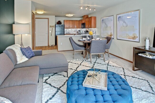 Photo - Echo Lake Apartments