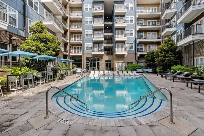 Photo - 205 S Kings Dr Unit SI ID1388247P