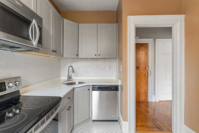 Photo - 259 Beacon St Unit 32