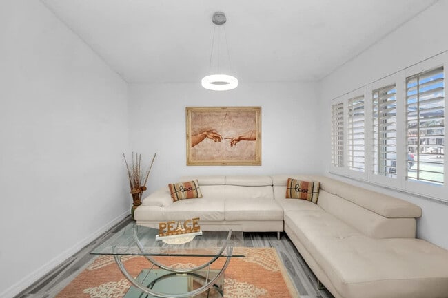 Photo - 909 NW 135th Ct Unit ID1232025P