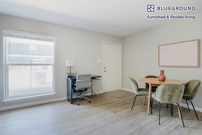 Photo - 1230 E 38th 1/2 St Unit FL1-ID278