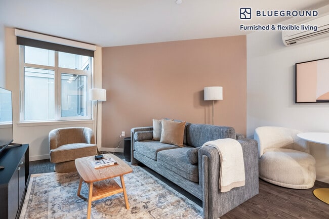 Building Photo - 1955 129th Ave NE Unit FL5-ID1001