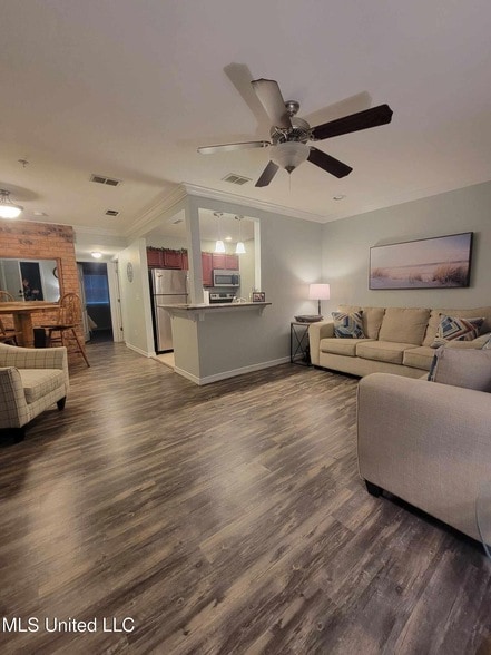 Photo - 1282 Beach Blvd Unit 114