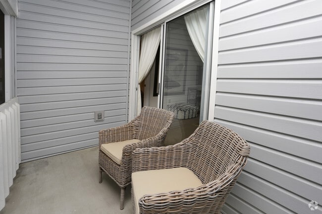 Photo - Huntington Lakes Apartments