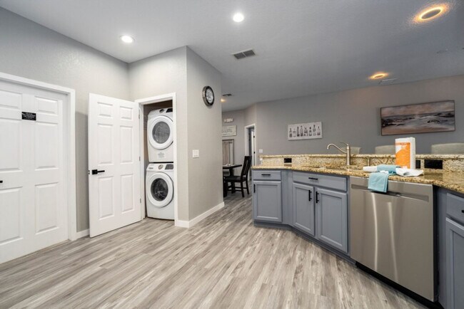 Photo - 16703 Lazy Breeze Loop Unit ID1285810P