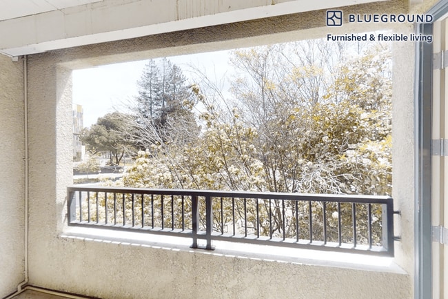 Photo - 1257 Lakeside Dr Unit SI FL2-ID6568A